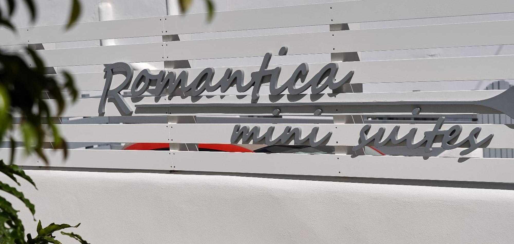 Romantica Suites เนาซา ภายนอก รูปภาพ