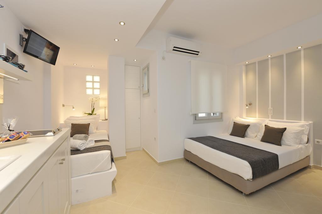 Romantica Suites เนาซา ห้อง รูปภาพ