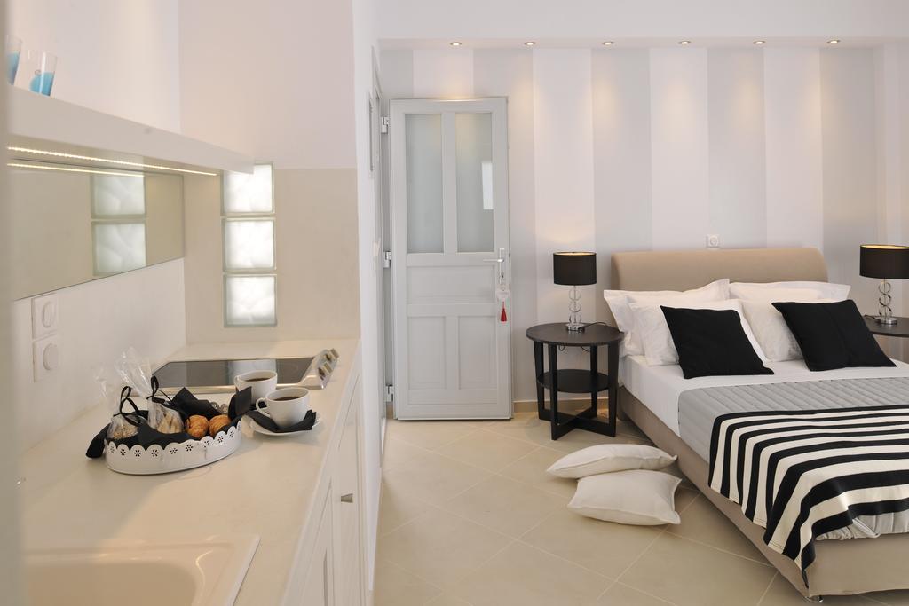Romantica Suites เนาซา ภายนอก รูปภาพ
